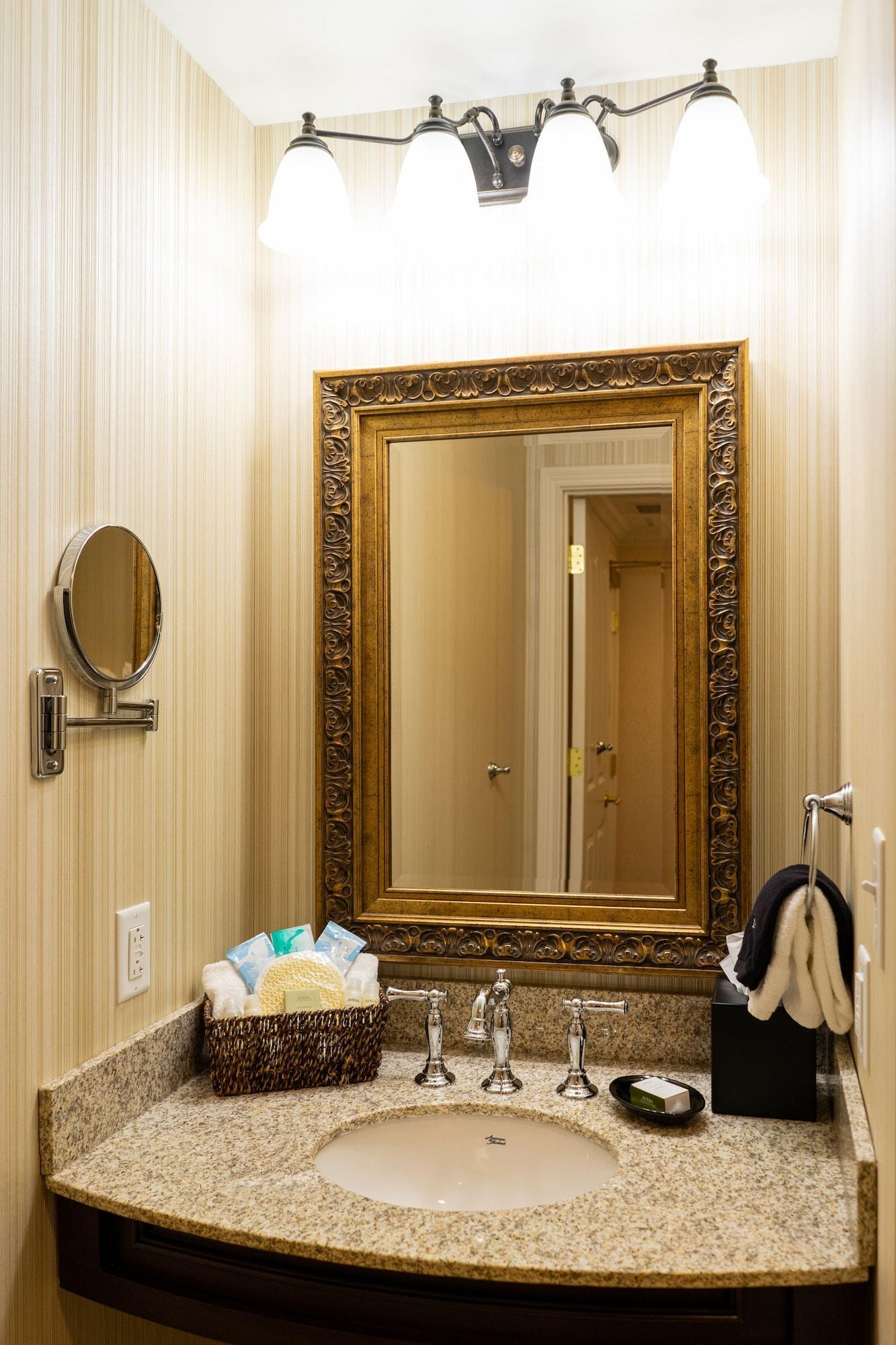 The Mount Vernon Grand Hotel Buitenkant foto